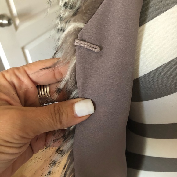 ๐ฅHOST PICK๐ฅOlive + Oak Faux Fur Fuzzy Vest - Picture 5 of 8